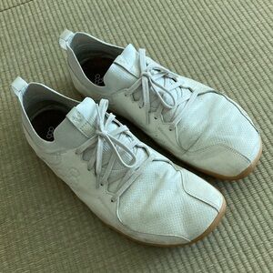 Vivo barefoot Men's White Sneakers